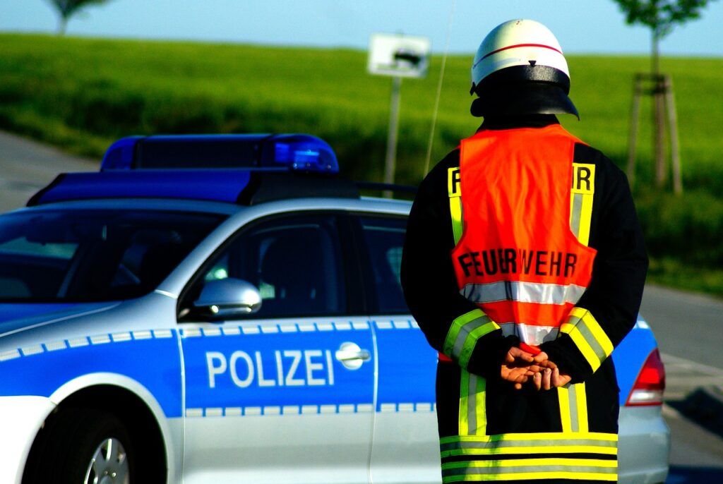 fire fighters, police, accident